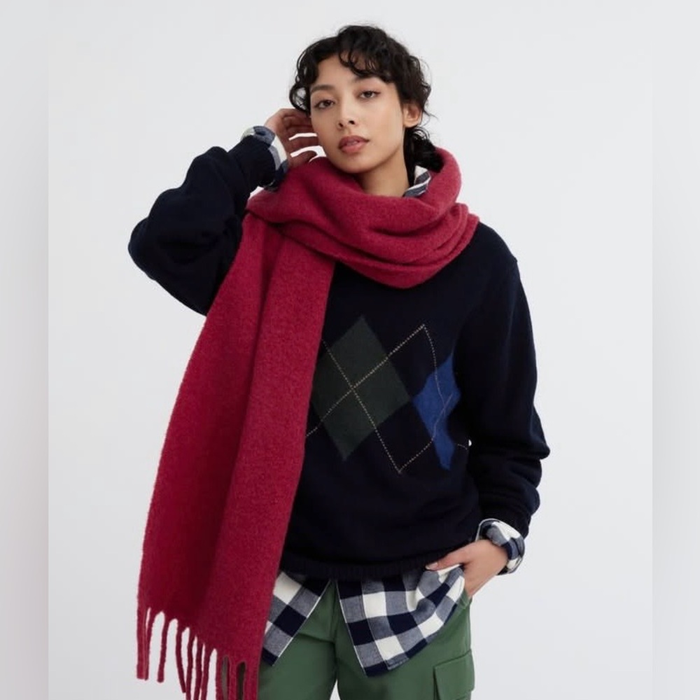 Uniqlo Scarf